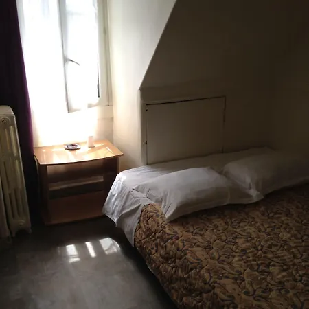 Hotel Au Royal Mad Parigi