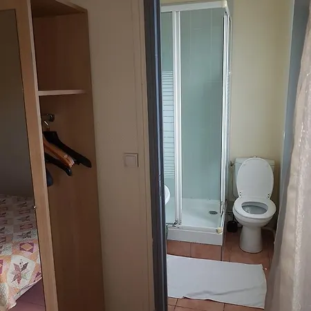 Au Royal Mad 3* Parigi