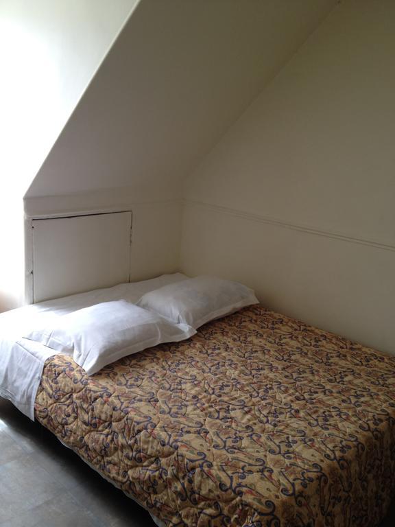 Au Royal Mad Hotel 3*