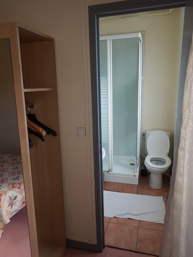 Au Royal Mad 3* Paris