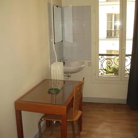 Au Royal Mad Parigi